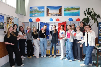 Siegerfoto1 mitKLasse